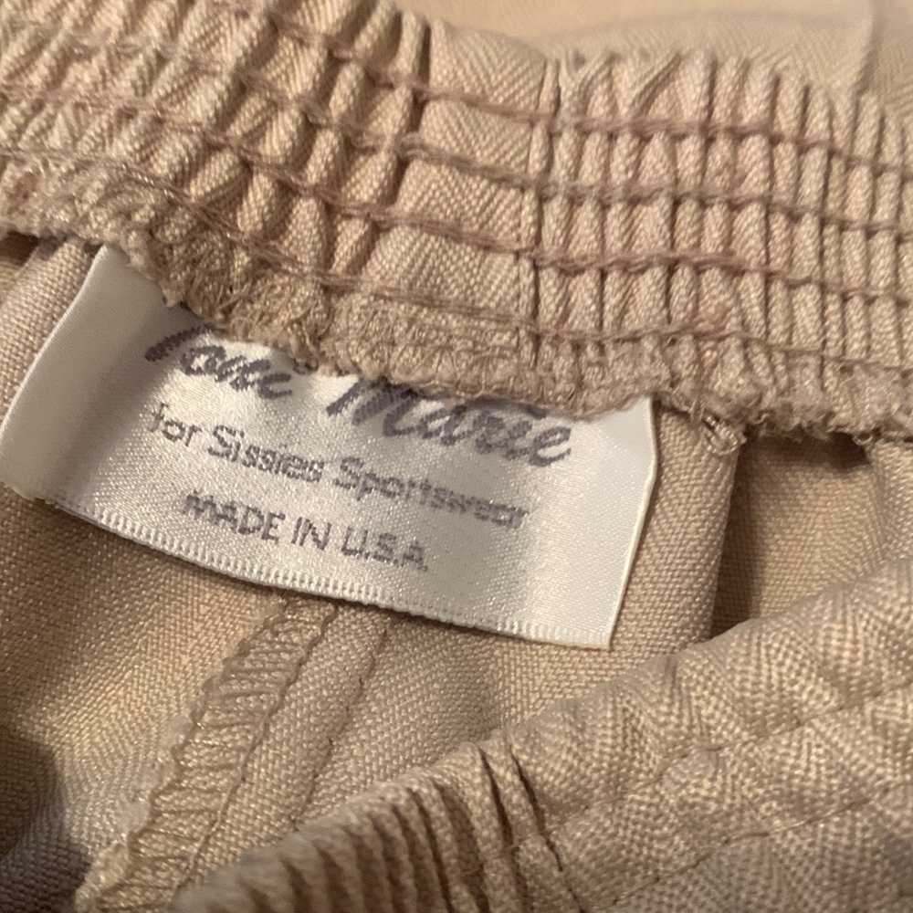 Toni Marie for Sissies Sportswear 2 Piece Cream Polyester Pants Suit - Picture 9 of 12